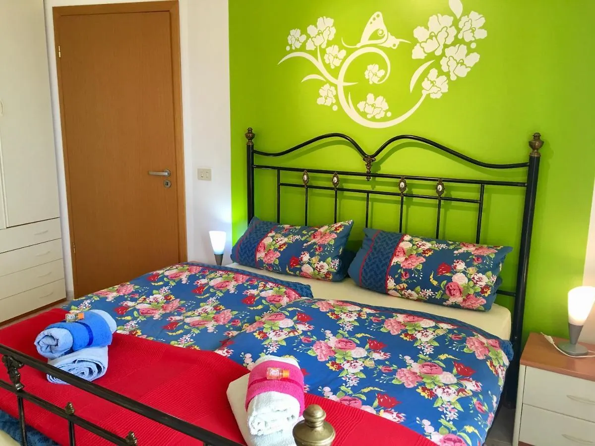 Apartments Villa Kristina Forza dʼAgro